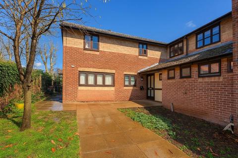 undefined, Kings Hill, Great Cornard