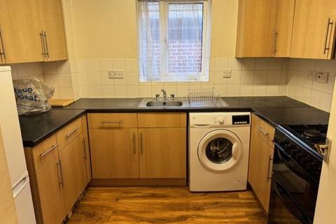 undefined, Bittern Close, Hayes, UB4