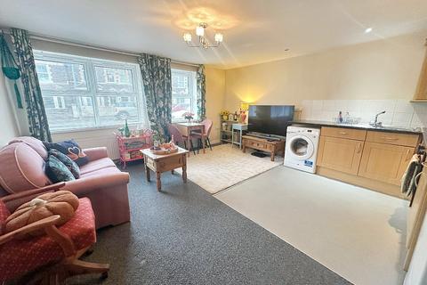 2 bedroom ground floor flat to rent, Pantbach Road, Cardiff, South Glamorgan, CF14