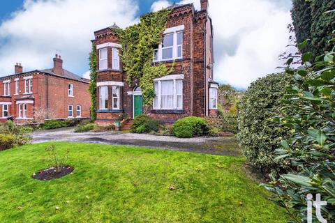 Chester Road, Hazel Grove, Stockport, SK7