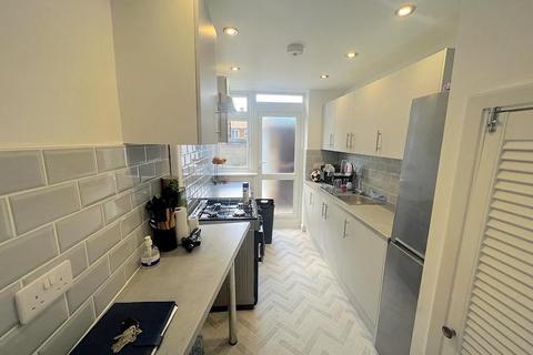 undefined, Doddsfield Road, Slough SL2