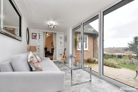 undefined, Delph Lane, Daresbury. Stunning Family Home In A Large Private Plot