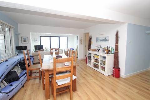 3 bedroom detached house to rent, The Fens, Lower Woodside Road, Wootton Bridge, Ryde, Isle of Wight