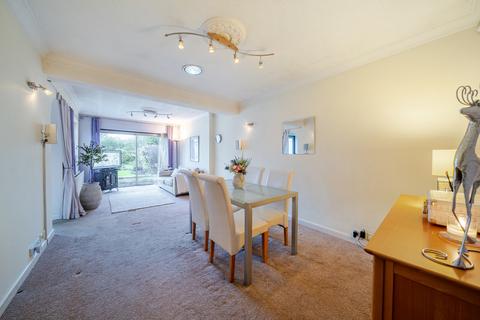 Cavendish Avenue, Ruislip, HA4
