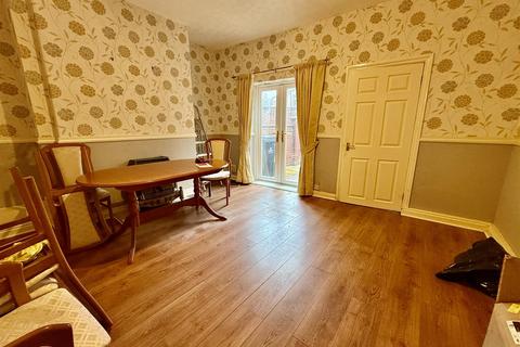 2 bedroom terraced house for sale, Lowson Street, Darlington