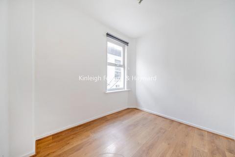 1 bedroom property to rent, Robinson Road, London, SW17