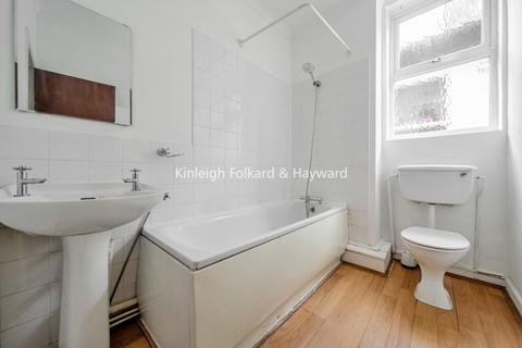 1 bedroom property to rent, Robinson Road, London, SW17