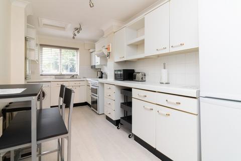 5 bedroom terraced house to rent, Coppergate, Canterbury