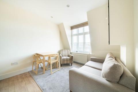 1 bedroom flat to rent, Fulham Park Gardens, London SW6