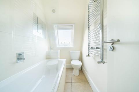 1 bedroom flat to rent, Fulham Park Gardens, London SW6