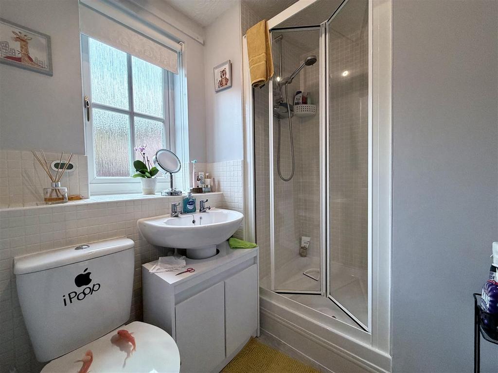 En-Suite Shower