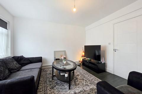 undefined, Hitherwell Drive, Harrow HA3