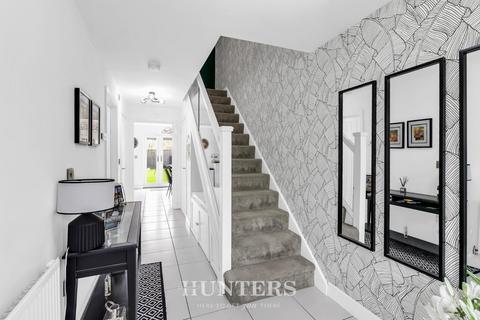 4 bedroom detached house for sale, Kirkfell Drive, Middleton, Manchester