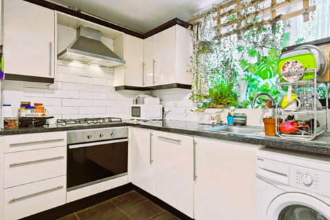 1 bedroom maisonette to rent, London W5