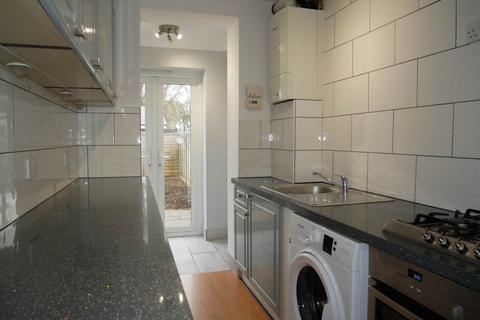 undefined, Binland Grove , Chatham,