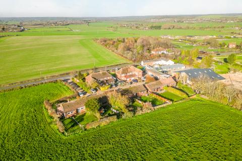 undefined, Icknield Way Farm Cottages, Tring Road, Dunstable LU6