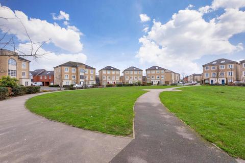 undefined, Kings Reach, Langley SL3