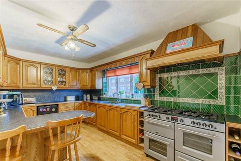 3 bedroom semi-detached house for sale, Springfields, Knottingley, West Yorkshire, WF11
