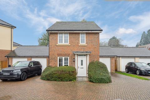 3 bedroom detached house for sale, Appleby Drive, Croxley Green, Rickmansworth, WD3