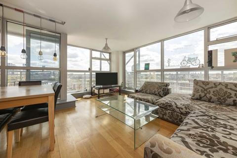 2 bedroom flat to rent, Sweden Gate, London SE16