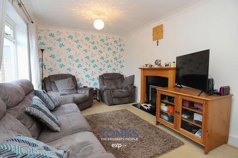 3 bedroom semi-detached house for sale, Lydate Road, Halesowen B62