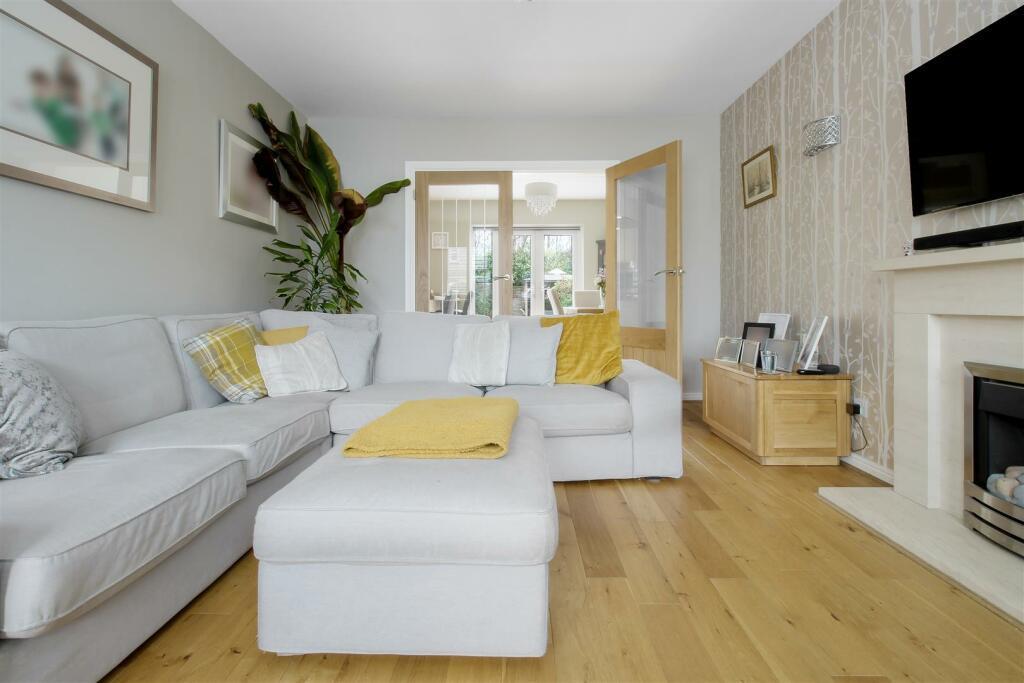 Living Room.jpeg