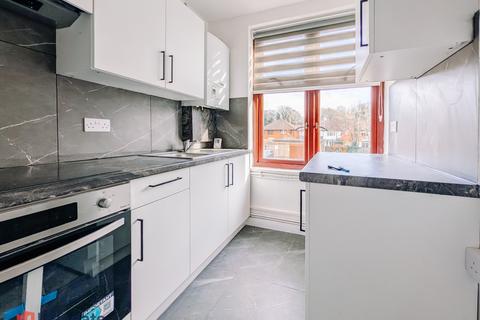 undefined, Brighton Road, Purley CR8