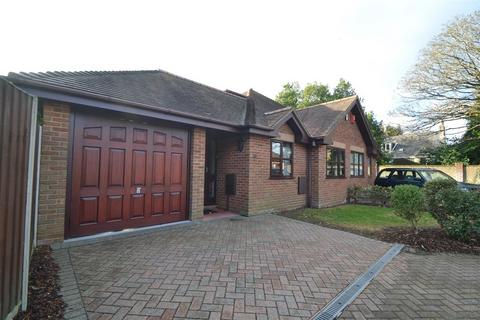 3 bedroom semi-detached bungalow to rent, Westbourne, Bournemouth