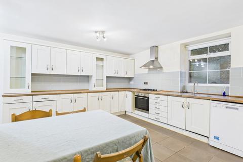 2 bedroom end of terrace house to rent, 19 Princes Street, Ulverston