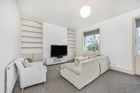 3 bedroom flat to rent, Herschell Mews, London, SE5