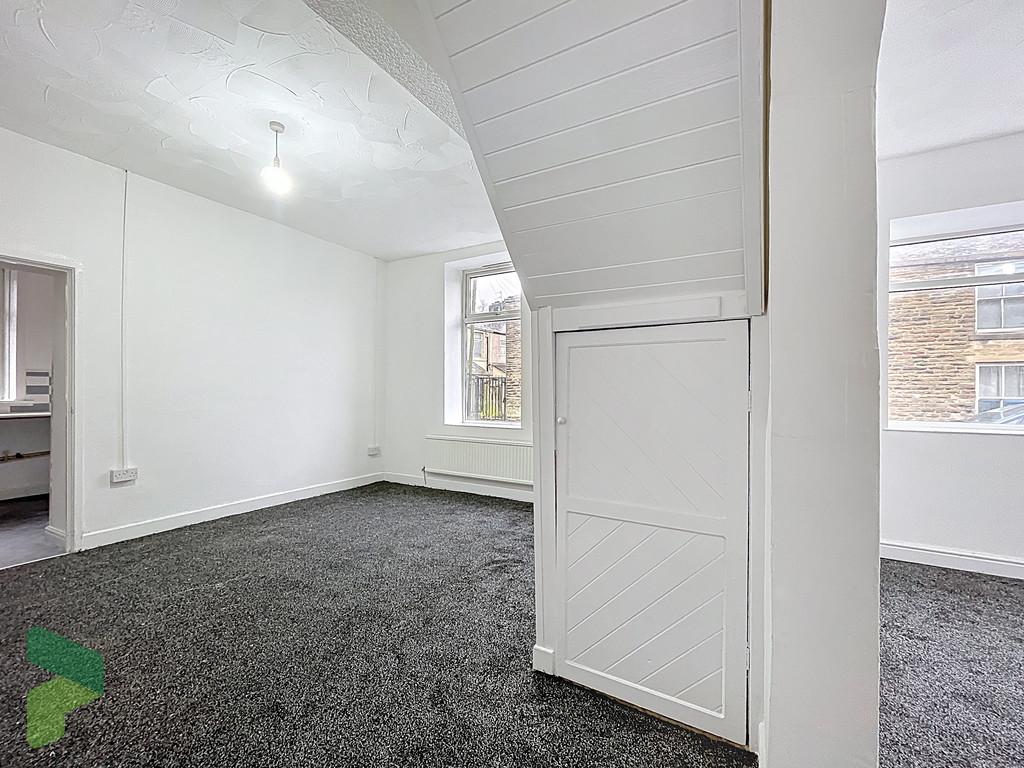 Sitting room or dining room