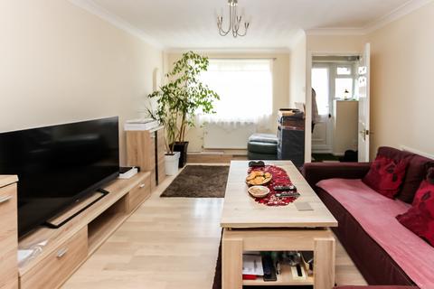 undefined, Tees Close, Wellingborough NN8