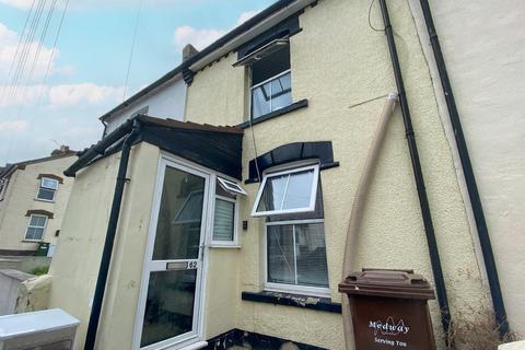 Kitchener Road, Rochester, Kent, ME2 3AP