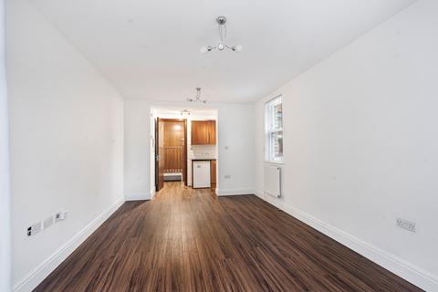 undefined, Epsom Road , Croydon