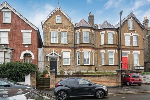 Studio for sale, Epsom Road , Croydon