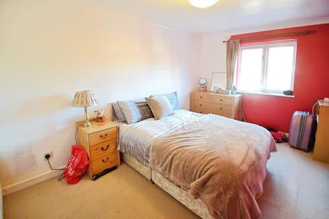 undefined, Olivier Court, Bedford MK40