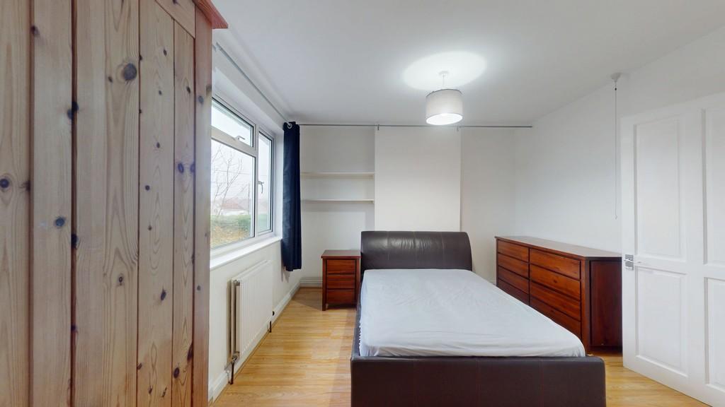Beroom 2 - Angle 2