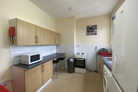 undefined, Elm Grove, PO5