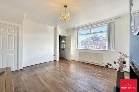 2 bedroom semi-detached house to rent, Fiddlers Lane, Irlam