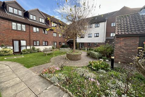 1 bedroom apartment for sale, Farm Hill Road, Waltham Abbey