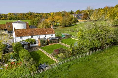 3 bedroom cottage for sale, Missenden Road, Amersham