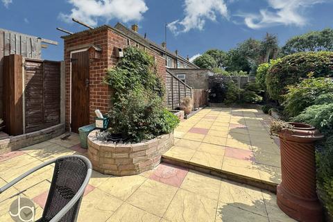 2 bedroom terraced house for sale, Porters Close, Fordham Heath