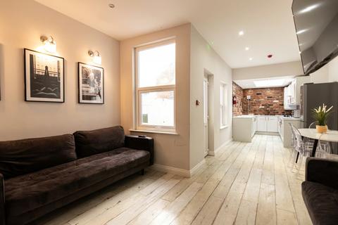 7 bedroom terraced house to rent, Manton Road, Kensington, Liverpool