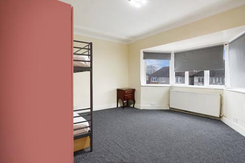 2 bedroom maisonette for sale, Headstone Lane, Harrow HA2