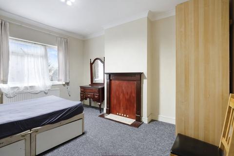 2 bedroom maisonette for sale, Headstone Lane, Harrow HA2