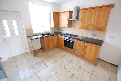 2 bedroom terraced house to rent, Princess Street, Greater Manchester OL6