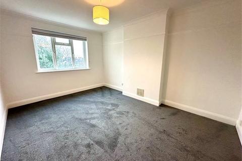 undefined, Marine Avenue, Leigh on sea, Leigh on sea,