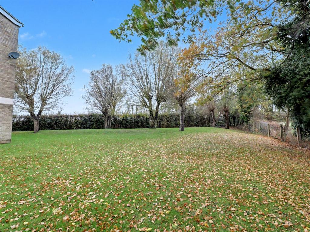 Communal gardens