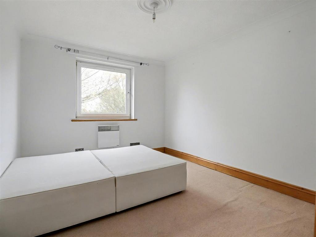 Principle bedroom