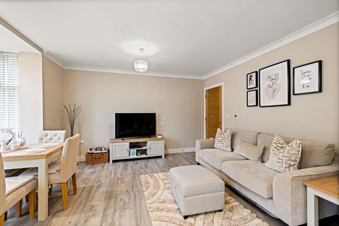 1 bedroom flat for sale, Bluebell Gardens, Folkestone, CT20